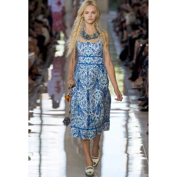 Tory Burch Ramona Fit & Flare Dress Floral Blue Silk Blend celeb Runway 12 $450 - Picture 4 of 16